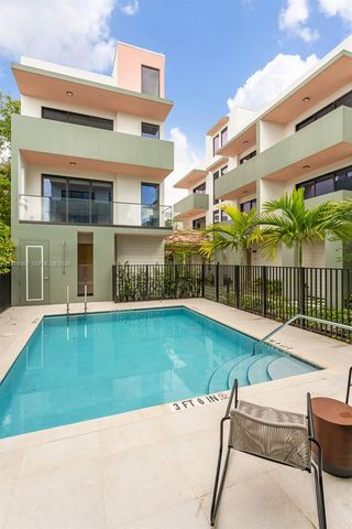 721 SW 11th Street B, Miami, FL 33129