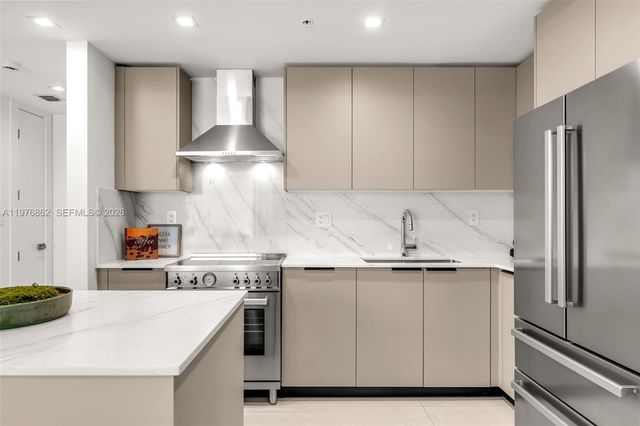 721 SW 11th Street B, Miami, FL 33129