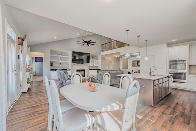 2942 Trillium Court E, Aurora, IL 60506
