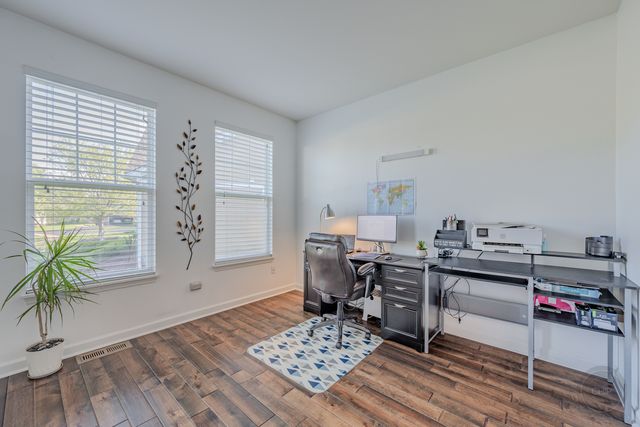 2942 Trillium Court E, Aurora, IL 60506