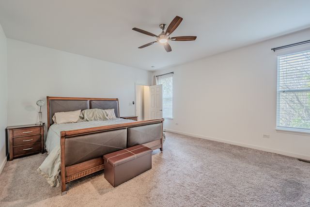2942 Trillium Court E, Aurora, IL 60506