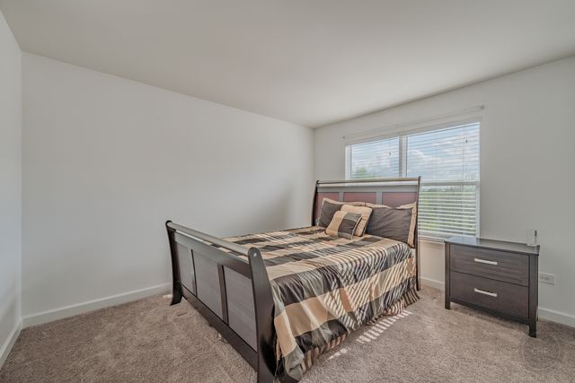 2942 Trillium Court E, Aurora, IL 60506