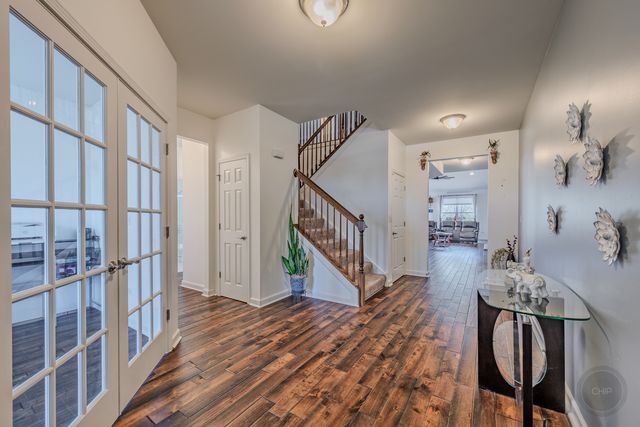 2942 Trillium Court E, Aurora, IL 60506