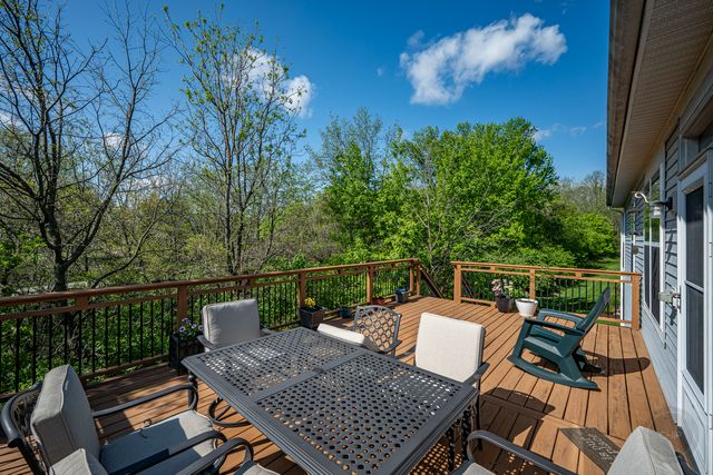 2942 Trillium Court E, Aurora, IL 60506