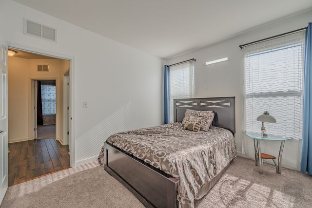 2942 Trillium Court E, Aurora, IL 60506