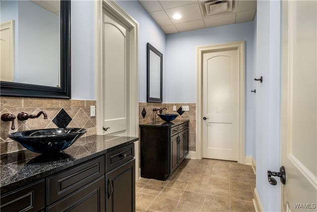 10251 Lake Side, Tuscaloosa, AL 35406