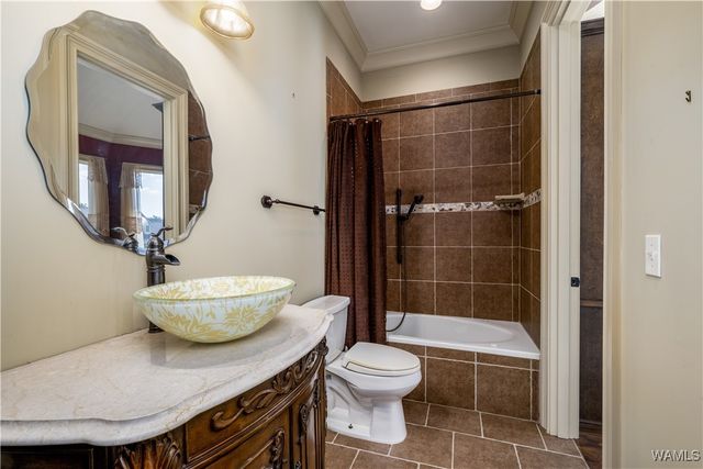 10251 Lake Side, Tuscaloosa, AL 35406