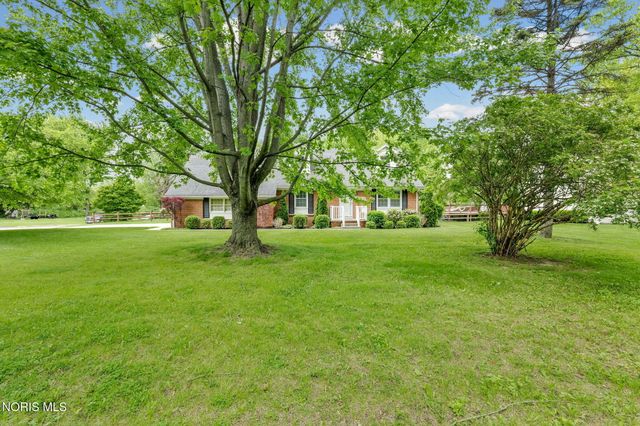 1968 S Holland Sylvania Road, Maumee, OH 43537