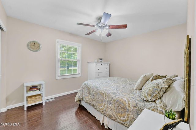 1968 S Holland Sylvania Road, Maumee, OH 43537