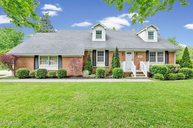 1968 S Holland Sylvania Road, Maumee, OH 43537