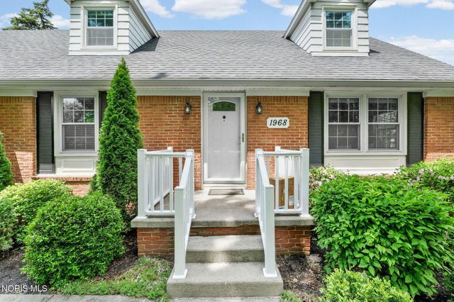1968 S Holland Sylvania Road, Maumee, OH 43537