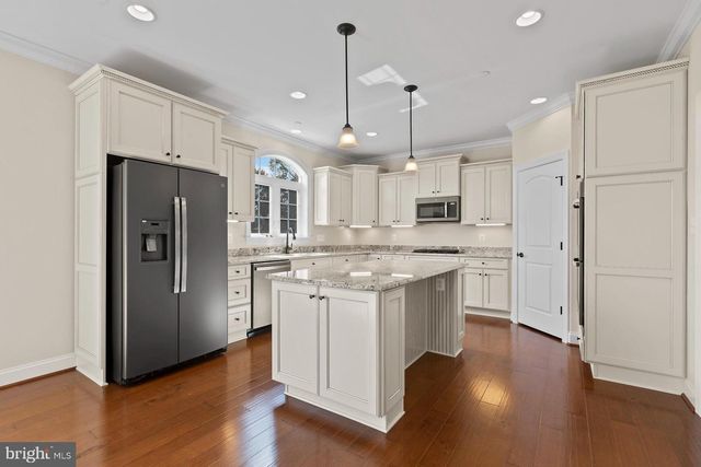 3255 LORING DR, Huntingtown, MD 20639