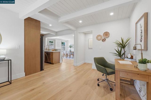 22807 Alice St, Hayward, CA 94541