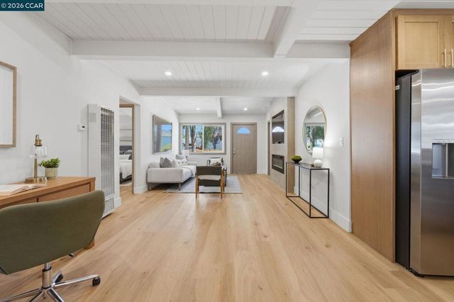 22807 Alice St, Hayward, CA 94541