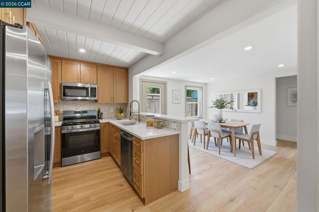 22807 Alice St, Hayward, CA 94541