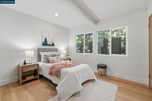 22807 Alice St, Hayward, CA 94541