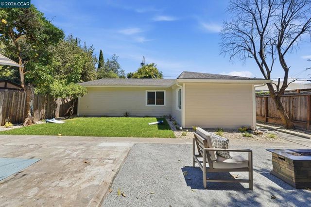 22807 Alice St, Hayward, CA 94541