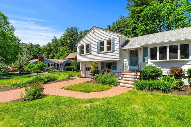 15 Pleasant St, Burlington, MA 01803