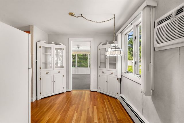 15 Pleasant St, Burlington, MA 01803