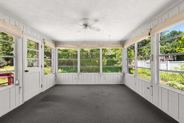 15 Pleasant St, Burlington, MA 01803