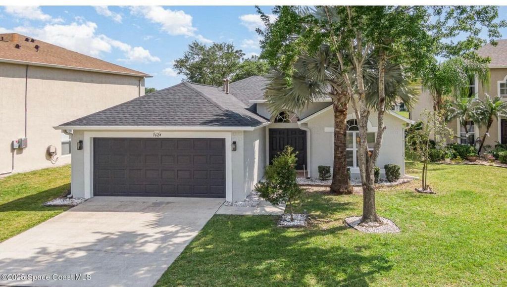 1624 Sawgrass Drive SW, Palm Bay, FL 32908