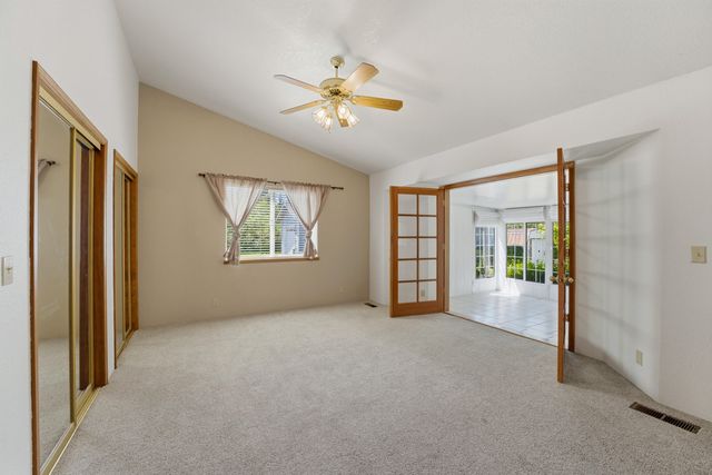 992 Auby Way, Grants Pass, OR 97527