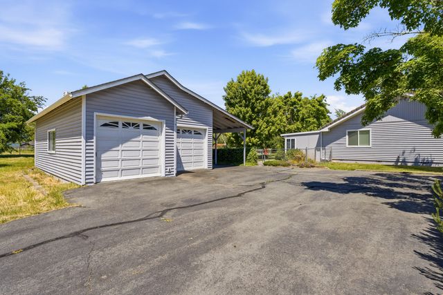992 Auby Way, Grants Pass, OR 97527