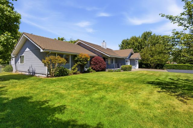 992 Auby Way, Grants Pass, OR 97527