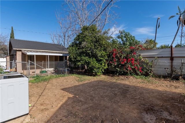 3367 Holding, Riverside, CA 92501