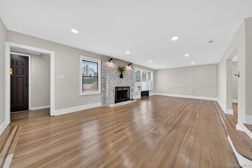 101 Argyle Road, West Hempstead, NY 11552 — photo 3