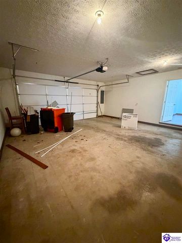 227 Collins Drive, Elizabethtown, KY 42701