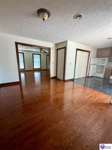 227 Collins Drive, Elizabethtown, KY 42701