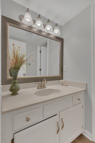 2433 Kennedy Ct, Franklin, TN 37064