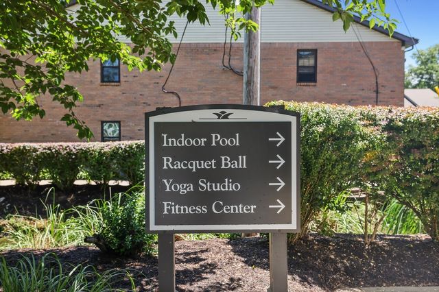 2433 Kennedy Ct, Franklin, TN 37064