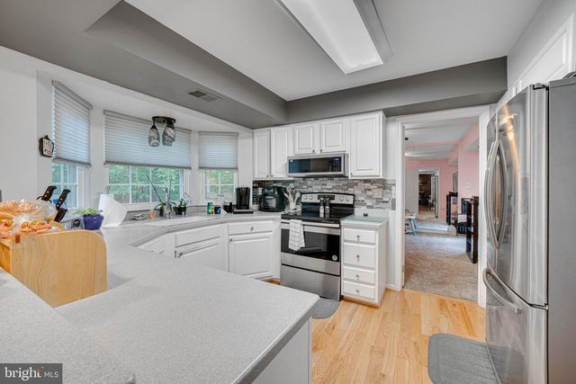 6611 COTTONTAIL CT, Waldorf, MD 20603