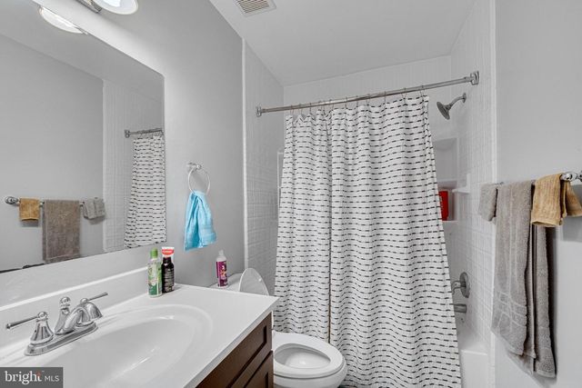 6611 COTTONTAIL CT, Waldorf, MD 20603