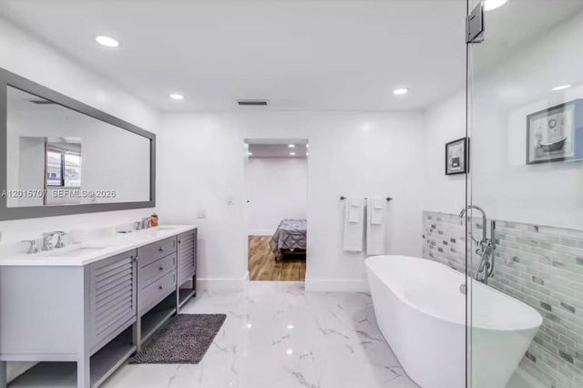 2639 Monroe St 1, Hollywood, FL 33020