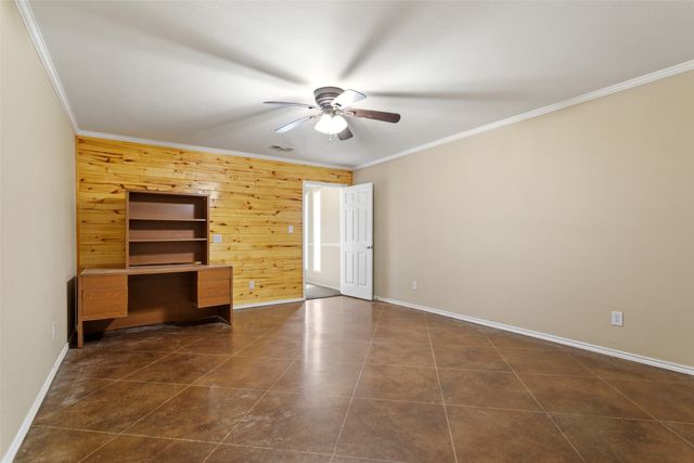 672 County Road 4960, Pittsburg, TX 75686