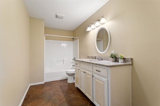 672 County Road 4960, Pittsburg, TX 75686