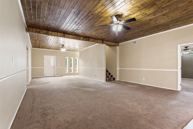 672 County Road 4960, Pittsburg, TX 75686