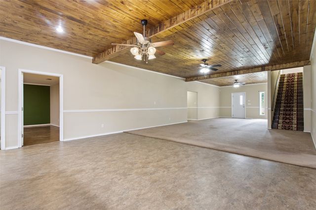 672 County Road 4960, Pittsburg, TX 75686
