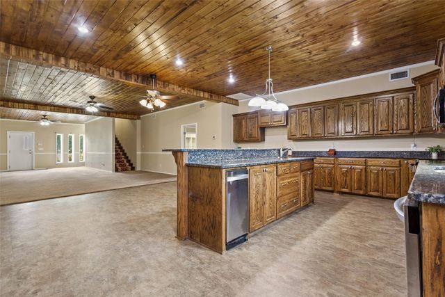 672 County Road 4960, Pittsburg, TX 75686