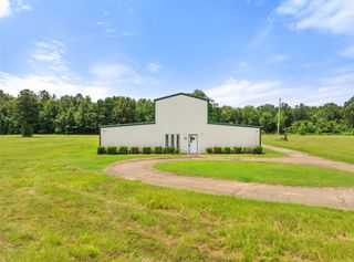 672 County Road 4960, Pittsburg, TX 75686