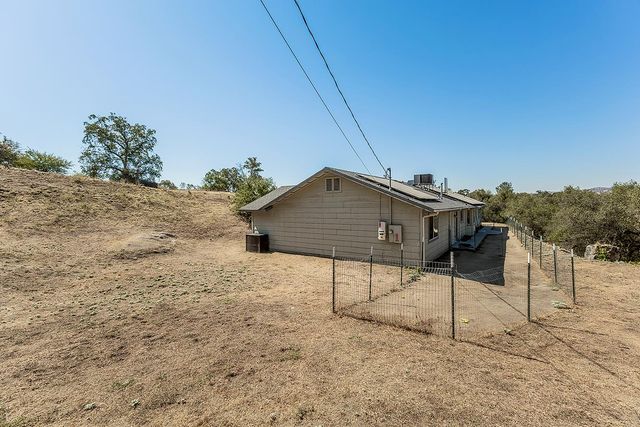 44086 Limestone Court, Coarsegold, CA 93614