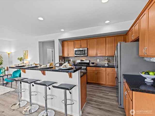 16506 24th Street E, Lake Tapps, WA 98391