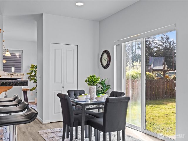 16506 24th Street E, Lake Tapps, WA 98391