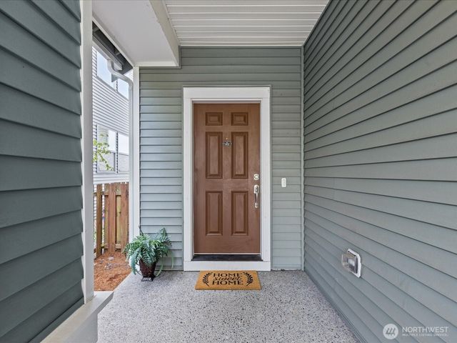 16506 24th Street E, Lake Tapps, WA 98391