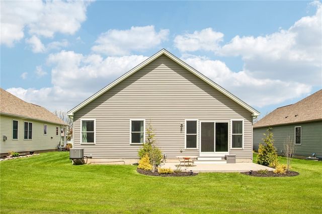 65 Willowford Drive, Henrietta, NY 14467