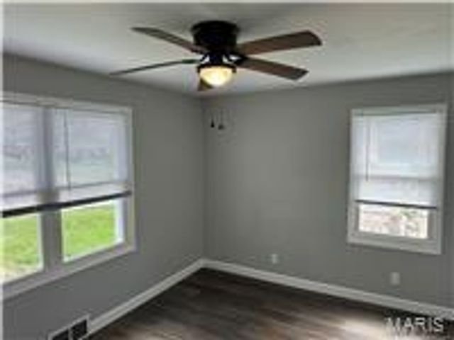 9343 Duenke Drive, St Louis, MO 63137