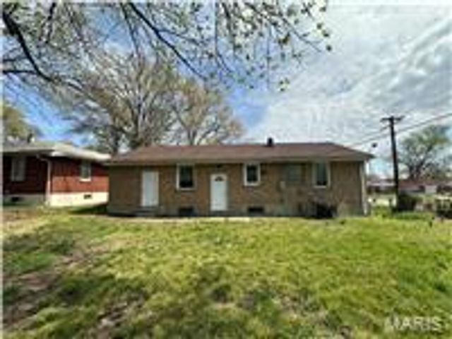 9343 Duenke Drive, St Louis, MO 63137